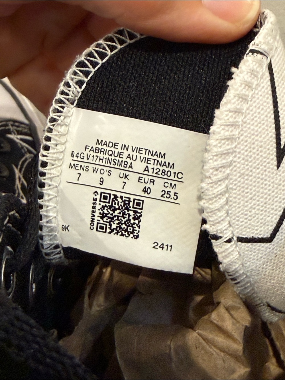 Billie Eilish x Converse Chuck Taylor All Star Custom High Tops - Picture 5 of 8